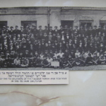 
						Design of tha school. The builidng was owed by Mowsha Morduch Malasewitz (Manasewitz)					