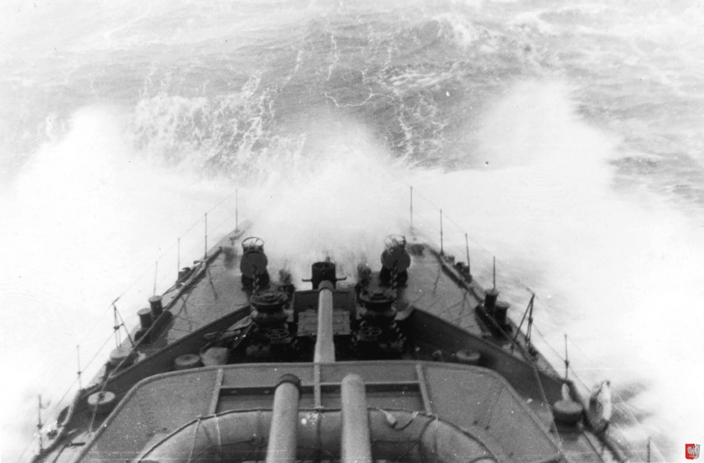 Polish Navy destroyer ORP Błyskawica charges through the waves.