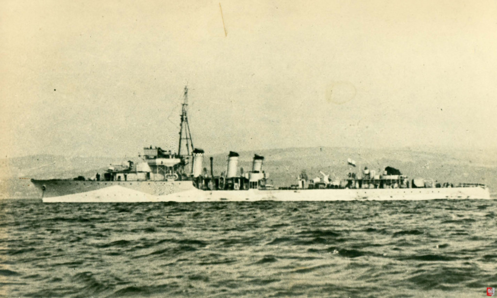 ORP Burza, one of the 3 Polish destroyers, to escape the Baltic on the eve of WWII. From the personal collection of Captain Nahorski.