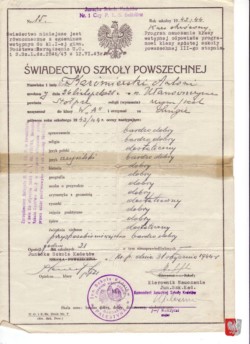 Certificate of completion of primary school at the Junacka Cadet School in Barbara by Antoni Kazimierski, Palestine – class W “A”, school year 1943/44; source: private collection of Antoni Kazimierski, Kresy-Siberia Foundation Certificate of completion of primary school at the Junacka Cadet School in Barbara by Antoni Kazimierski, Palestine – class W “A”, school year 1943/44; source: private collection of Antoni Kazimierski, Kresy-Siberia Foundation
