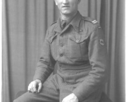 Portrait photo in the uniform of Jan Prusiński from the 5th KDP, who settled in New Zealand after the war, England, April 1946; source: private collection of Stan Gazdowicz, Kresy-Siberia Foundation Portrait photo in the uniform of Jan Prusiński from the 5th KDP, who settled in New Zealand after the war, England, April 1946; source: private collection of Stan Gazdowicz, Kresy-Siberia Foundation