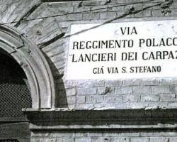 Former St. Stefan Street in Ancona renamed the street of the Polish Carpathian Uhlan Regiment, post-war photo; source: private collection of prof. Wojciech Narฤbski, Kresy-Siberia Foundation Former St. Stefan Street in Ancona renamed the street of the Polish Carpathian Uhlan Regiment, post-war photo; source: private collection of prof. Wojciech Narฤbski, Kresy-Siberia Foundation