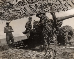 Artillery of the 2nd Corps - Polish riflemen under camouflage just before the battle. Italian campaign; source: Sikorski Institute and Museum, London Artillery of the 2nd Corps - Polish riflemen under camouflage just before the battle. Italian campaign; source: Sikorski Institute and Museum, London