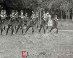 Fencing classes of border guards of the Zduny Post, 1930s. Collections of the Museum of Polish Border Formations