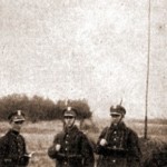 The soldiers of the K.O.P.battalion "Sejny" under a characteristic panicle. Polish-Lithuanian border, 1929. Collections of the Kresy-Siberia Foundation