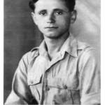 The rifleman of the 2nd mechanized commando battalion, Aleksander Doropijewicz, who traveled a long way to the Polish ranks - before joining the army, he served in the Soviet 83 Independent Marine Brigade, participated in the defense of the Caucasus and German captivity