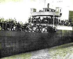 Evacuation of Polish civilians and soldiers of Anders' army from Krasnovodsk to Pahlevi by ship across the Caspian Sea, 1942; source: Kresy-Siberia Foundation Evacuation of Polish civilians and soldiers of Anders' army from Krasnovodsk to Pahlevi by ship across the Caspian Sea, 1942; source: Kresy-Siberia Foundation