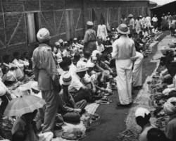 The authorities of the settlement for Polish refugees during a ceremonial dinner hosted by the Indians on the occasion of India's independence, August 1947; source: Poles from India Association The authorities of the settlement for Polish refugees during a ceremonial dinner hosted by the Indians on the occasion of India's independence, August 1947; source: Poles from India Association