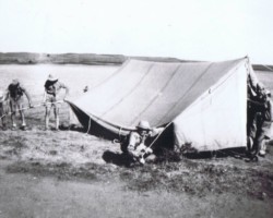 Learning how to pitch a tent at the Balachadzki seasonal lake; source: from the collection of Wiesław Stypuła Learning how to pitch a tent at the Balachadzki seasonal lake; source: from the collection of Wiesław Stypuła