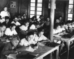 Religion lesson with Brother Jan Orysiuk - class IV from school no. 2, Valivade; source: Poles from India Association Religion lesson with Brother Jan Orysiuk - class IV from school no. 2, Valivade; source: Poles from India Association