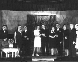 The play "Aunt Karola" performed by the actors of the estate, Valivade, 1946; source: Poles from India Association The play "Aunt Karola" performed by the actors of the estate, Valivade, 1946; source: Poles from India Association