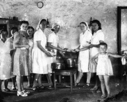 The kitchen of the orphanage - a children's educational facility where, in addition to constant care, the youngest were provided with organized school education, Valivade; source: Circle of Poles from Niechciały from Niechciały The kitchen of the orphanage - a children's educational facility where, in addition to constant care, the youngest were provided with organized school education, Valivade; source: Circle of Poles from Niechciały from Niechciały