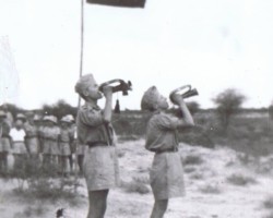Evening roll call of scouts at the camp, Balachadi; source: from the collection of Wiesław Stypuła Evening roll call of scouts at the camp, Balachadi; source: from the collection of Wiesław Stypuła