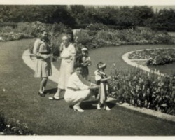 Polish refugees in the city of Karachi; source: Poles from India Association Polish refugees in the city of Karachi; source: Poles from India Association