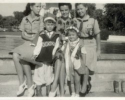 Polish refugees in the city of Karachi; source: Poles from India Association Polish refugees in the city of Karachi; source: Poles from India Association