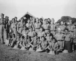 A troop of Tadeusz Kościuszko scouts on a bivouac, first from the left is troop leader Jan Jabłoński, 1944; source: Koło Polaków z Narodów Zjednoczonych (Polish Association of India) A troop of Tadeusz Kościuszko scouts on a bivouac, first from the left is troop leader Jan Jabłoński, 1944; source: Koło Polaków z Narodów Zjednoczonych (Polish Association of India)