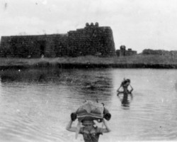 Scouts crossing the lake near the Valivade settlement; source: Poles from India Association Scouts crossing the lake near the Valivade settlement; source: Poles from India Association