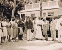 Meeting of children's guardians with Bombay notables, Bombay, 1942; source: from the collection of Wiesław Stypuła Meeting of children's guardians with Bombay notables, Bombay, 1942; source: from the collection of Wiesław Stypuła
