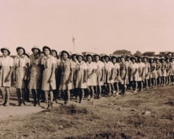 Girl scouts returning to the settlement after fieldwork, Balachadi, 1942; source: from the collection of Wiesław Stypuła Girl scouts returning to the settlement after fieldwork, Balachadi, 1942; source: from the collection of Wiesław Stypuła