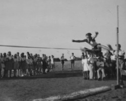 High jump competition during the track and field competition in Valivade; source: Poles from India Association High jump competition during the track and field competition in Valivade; source: Poles from India Association