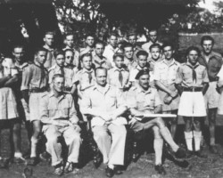 Scout pilgrimage from Valivade to the tomb of St. Francis Xavier in Goa, 1947; source: Poles from India Association Scout pilgrimage from Valivade to the tomb of St. Francis Xavier in Goa, 1947; source: Poles from India Association