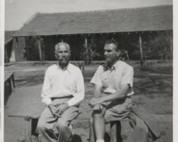 In the settlement for Polish refugees in Valivade; source: Poles from India Association In the settlement for Polish refugees in Valivade; source: Poles from India Association