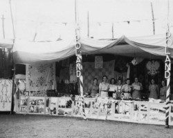 Polish stand at an exhibition organized to celebrate the end of the war, Kolhapur near Valivade, 1945; source: Poles from India Association Polish stand at an exhibition organized to celebrate the end of the war, Kolhapur near Valivade, 1945; source: Poles from India Association