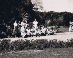 Polish schoolgirls in a convent in Karachi, 1944; source: private collection of Jerzy Szczawiński Polish schoolgirls in a convent in Karachi, 1944; source: private collection of Jerzy Szczawiński