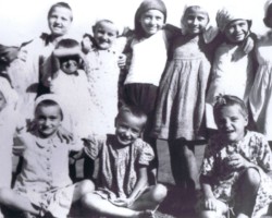 Polish children after arriving in Quetta, 1942; source: from the collection of Wiesław Stypuła Polish children after arriving in Quetta, 1942; source: from the collection of Wiesław Stypuła