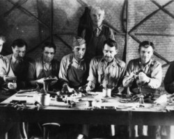 Shoemaker's workshop in Valivade; source: Poles from India Association Shoemaker's workshop in Valivade; source: Poles from India Association