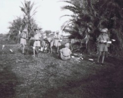 Dinner of the "Sokołów" during a camp near the Indian town of Kira, 1944; source: from the collection of Wiesław Stypuła Dinner of the "Sokołów" during a camp near the Indian town of Kira, 1944; source: from the collection of Wiesław Stypuła