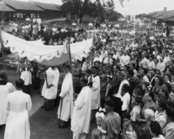 Corpus Christi procession in Valivade, 1945; source: Poles from India Association Corpus Christi procession in Valivade, 1945; source: Poles from India Association