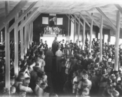 Service in the local church in Valivade, 1945; source: Poles from India Association Service in the local church in Valivade, 1945; source: Poles from India Association