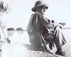 The commander of the settlement, Father Franciszek Pluta, at the reservoir near the village of Balachadi; source: from the collection of Wiesław Stypuła The commander of the settlement, Father Franciszek Pluta, at the reservoir near the village of Balachadi; source: from the collection of Wiesław Stypuła