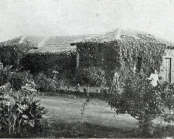 The house of the mayor of the Valivade estate; source: Poles from India Association The house of the mayor of the Valivade estate; source: Poles from India Association