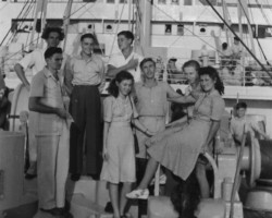 The last transport of former Polish refugees in India on its way to Great Britain; source: Poles from India Association The last transport of former Polish refugees in India on its way to Great Britain; source: Poles from India Association