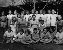The head of the General W. Sikorski Educational Facility - Olga Sasadeusz (sitting on the left) with one of the caregivers and the orphanage's charges; source: Koło Polaków z Niechciał z Niechciał The head of the General W. Sikorski Educational Facility - Olga Sasadeusz (sitting on the left) with one of the caregivers and the orphanage's charges; source: Koło Polaków z Niechciał z Niechciał