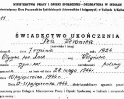 Fragment of a certificate of completion of a course for cooperative workers issued to Weronika Teń by the Polish Delegation of the Ministry of Labor and Social Welfare in India, Valivade, 1944; source: Poles' Circle from Niechciały Fragment of a certificate of completion of a course for cooperative workers issued to Weronika Teń by the Polish Delegation of the Ministry of Labor and Social Welfare in India, Valivade, 1944; source: Poles' Circle from Niechciały